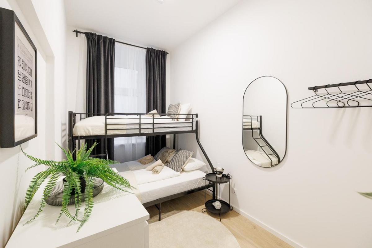 Central City Style Rooms By Home2 Виена Екстериор снимка