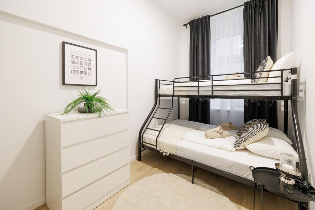 Central City Style Rooms By Home2 Виена Екстериор снимка
