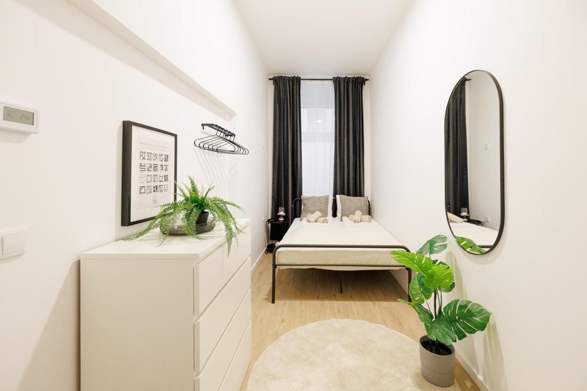 Central City Style Rooms By Home2 Виена Екстериор снимка