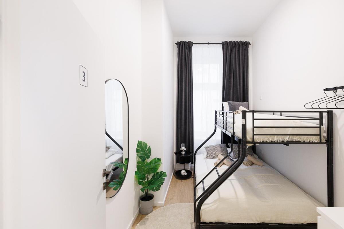 Central City Style Rooms By Home2 Виена Екстериор снимка